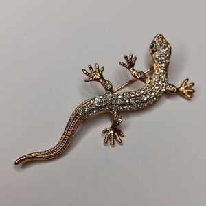 Vintage Roma signed rhinestone crawling lizard brooch pin